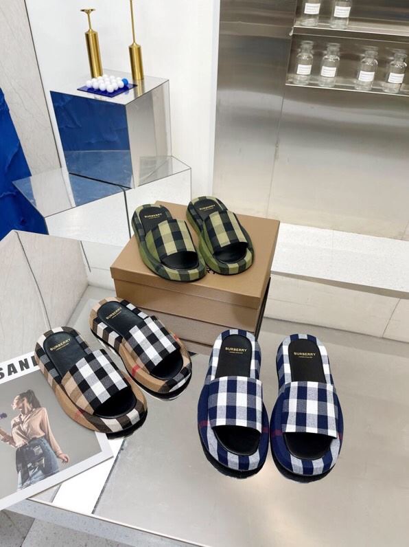 Burberry Slippers